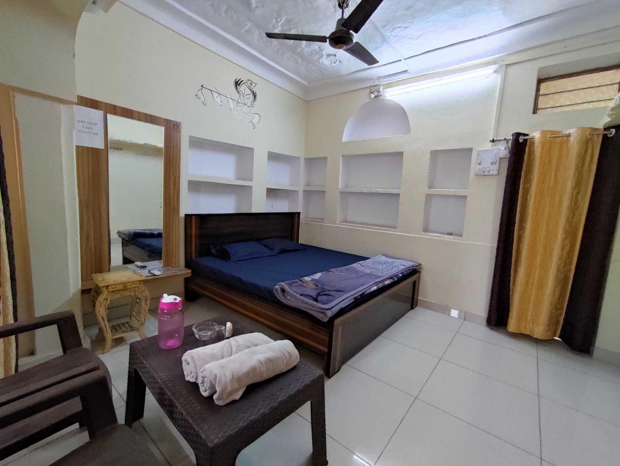 Hotel O Ambika Guest House Pushkar Luaran gambar